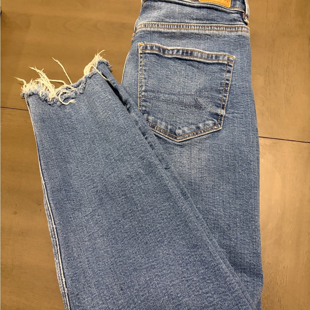 American Eagle Outfitters Distressed Blue Ankle Jeans